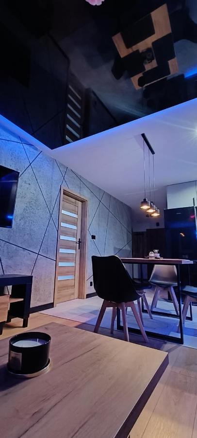 Luksusowy Apartament Przy Galerii 8Th Floor 키엘체 외부 사진