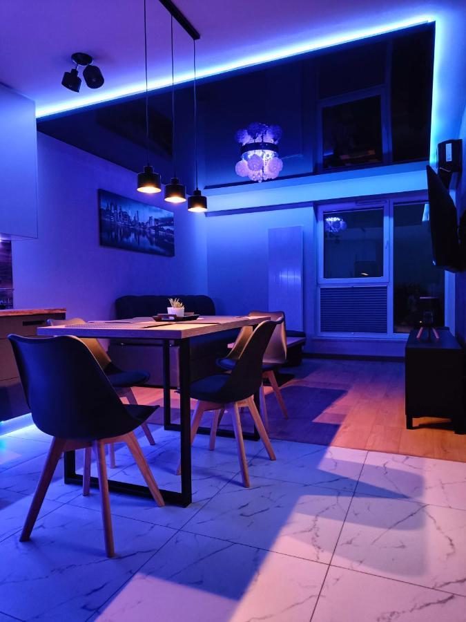 Luksusowy Apartament Przy Galerii 8Th Floor 키엘체 외부 사진